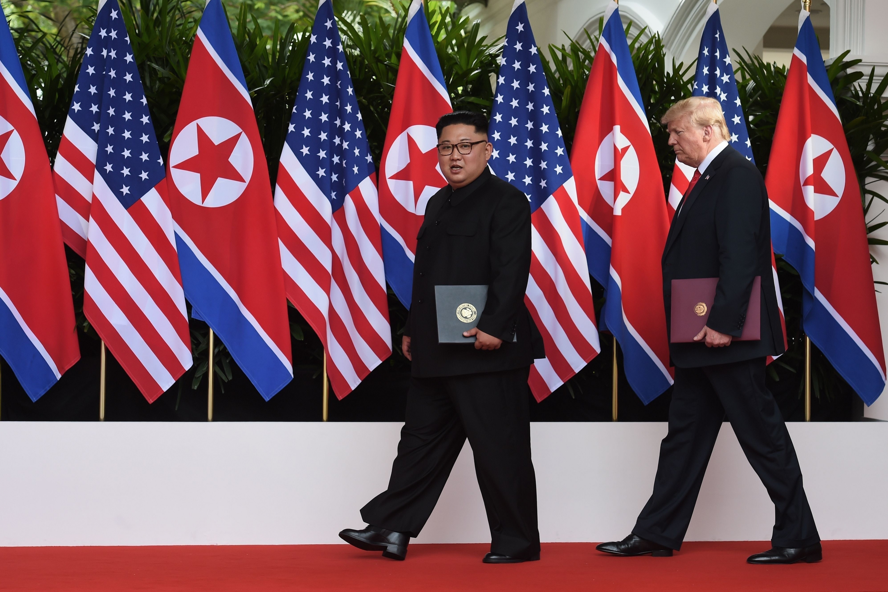 Donald Trump se reunió dos veces con el líder norcoreano Kim Jong-un. (AFP)