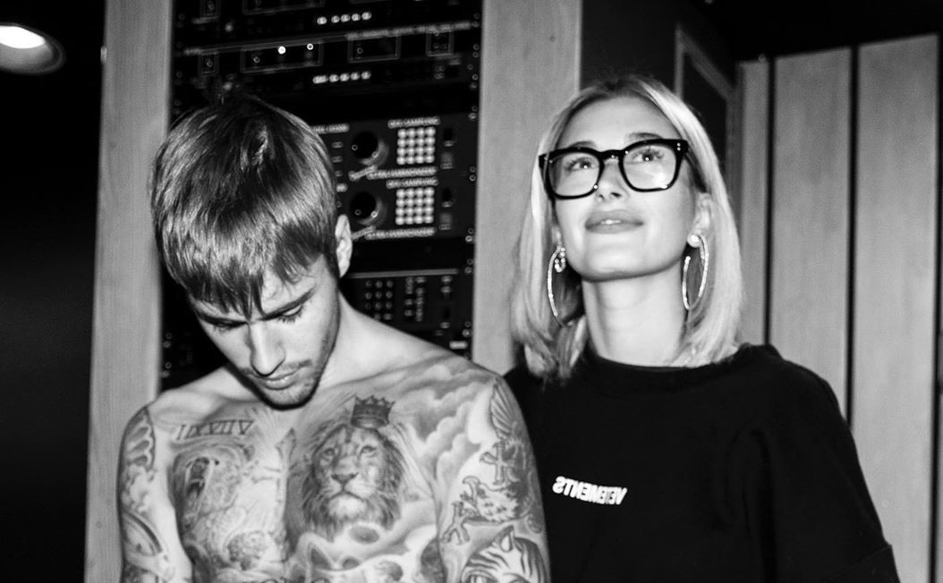 Justin Bieber publica románticas fotografías junto a Hailey Baldwin en estudio de grabación. (Fotos: Instagram)