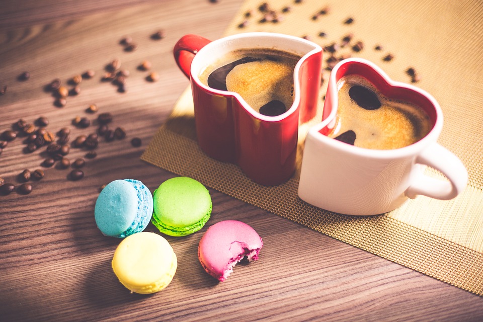 Puedes darles el color que desees y rellenarlos con el dulce de tu preferencia. (Foto: Pixabay)