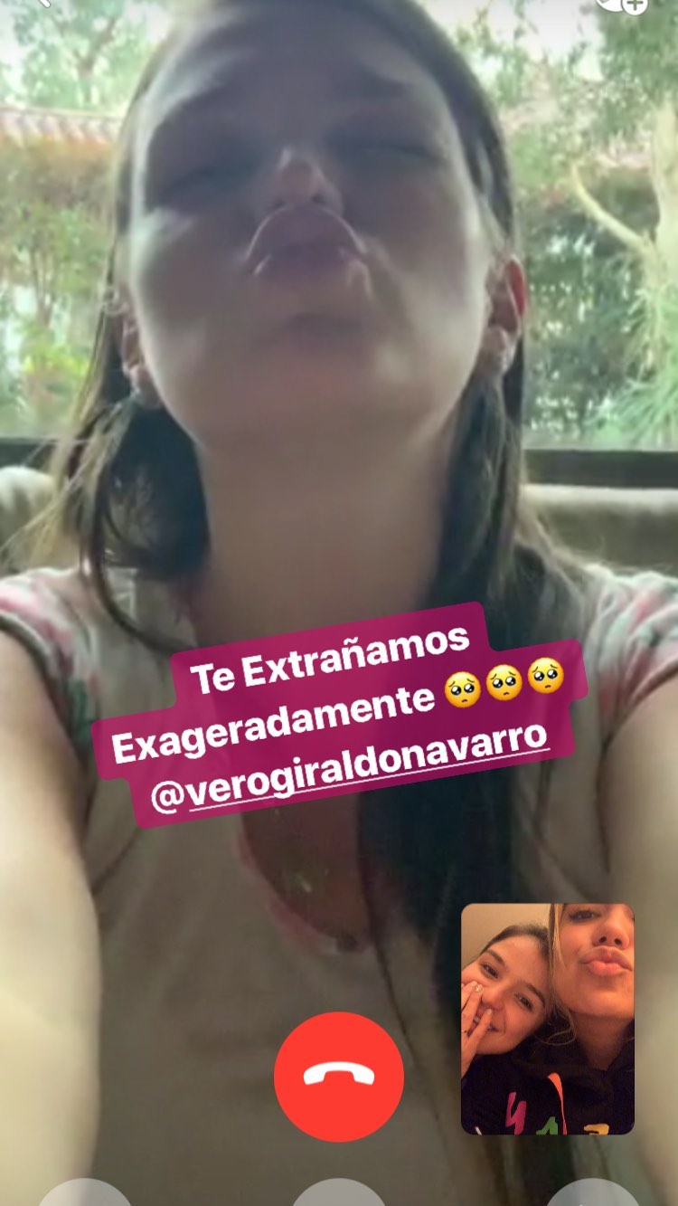 Karol G presentó a sus hermanas en sus redes sociales. (Foto: Instagram)
