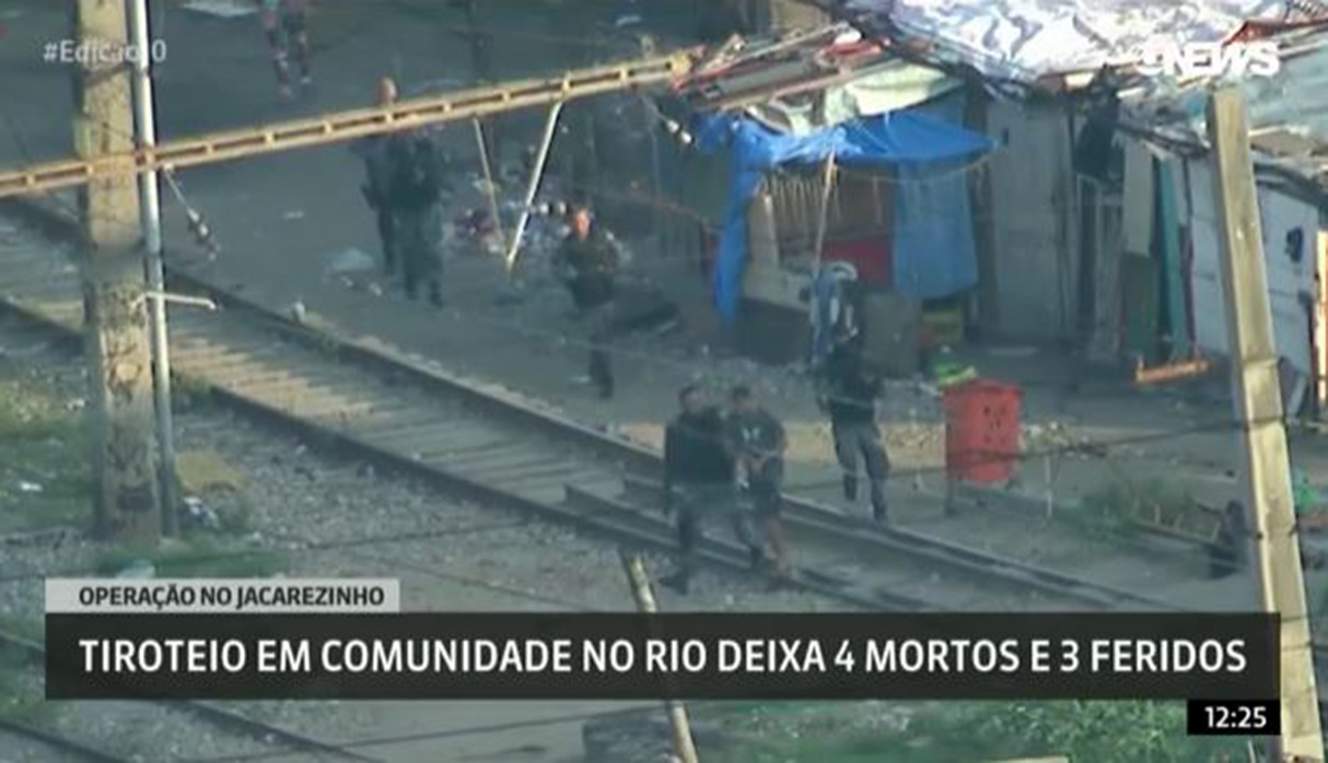 La intervención policial en favela de Río de Janeiro captado desde un helicóptero por la cadena Globo. (Foto: Captura)