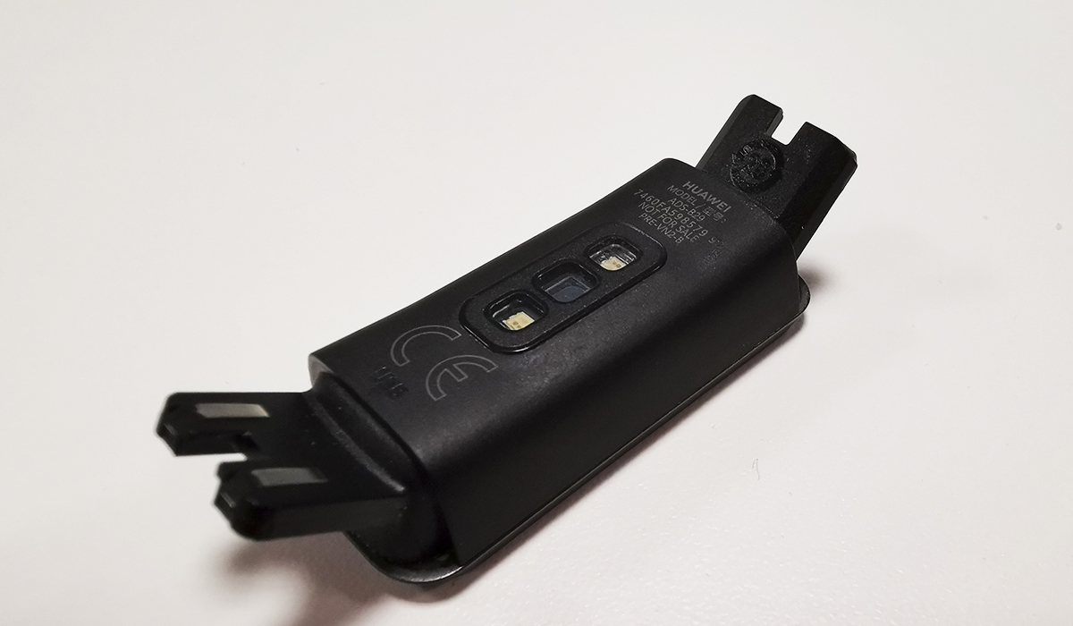 Puede cargarse de forma fácil conectándose a cualquier entrada USB. (Foto: La Prensa)
